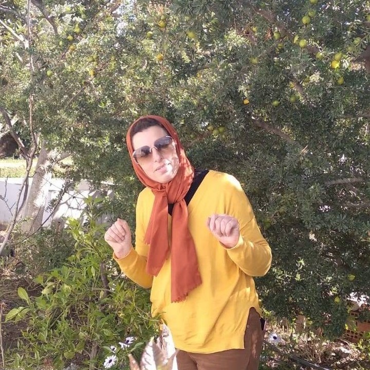 حفيظة آيت عيسى ونساء من تعاونية نوارة عين الحجر، الصورة 1